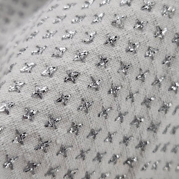 Rachel Ashwell Tablecloth Round White Metallic Silver Stars Holiday Chic 66" Dia - Picture 7 of 7